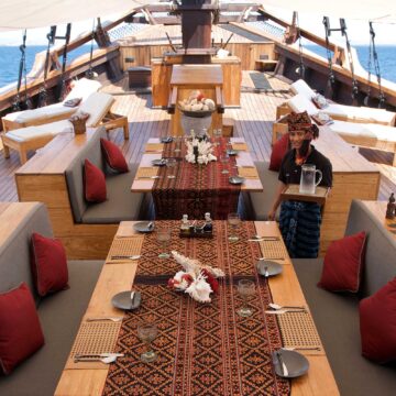 Silolona Luxury Yacht Charter main deck table